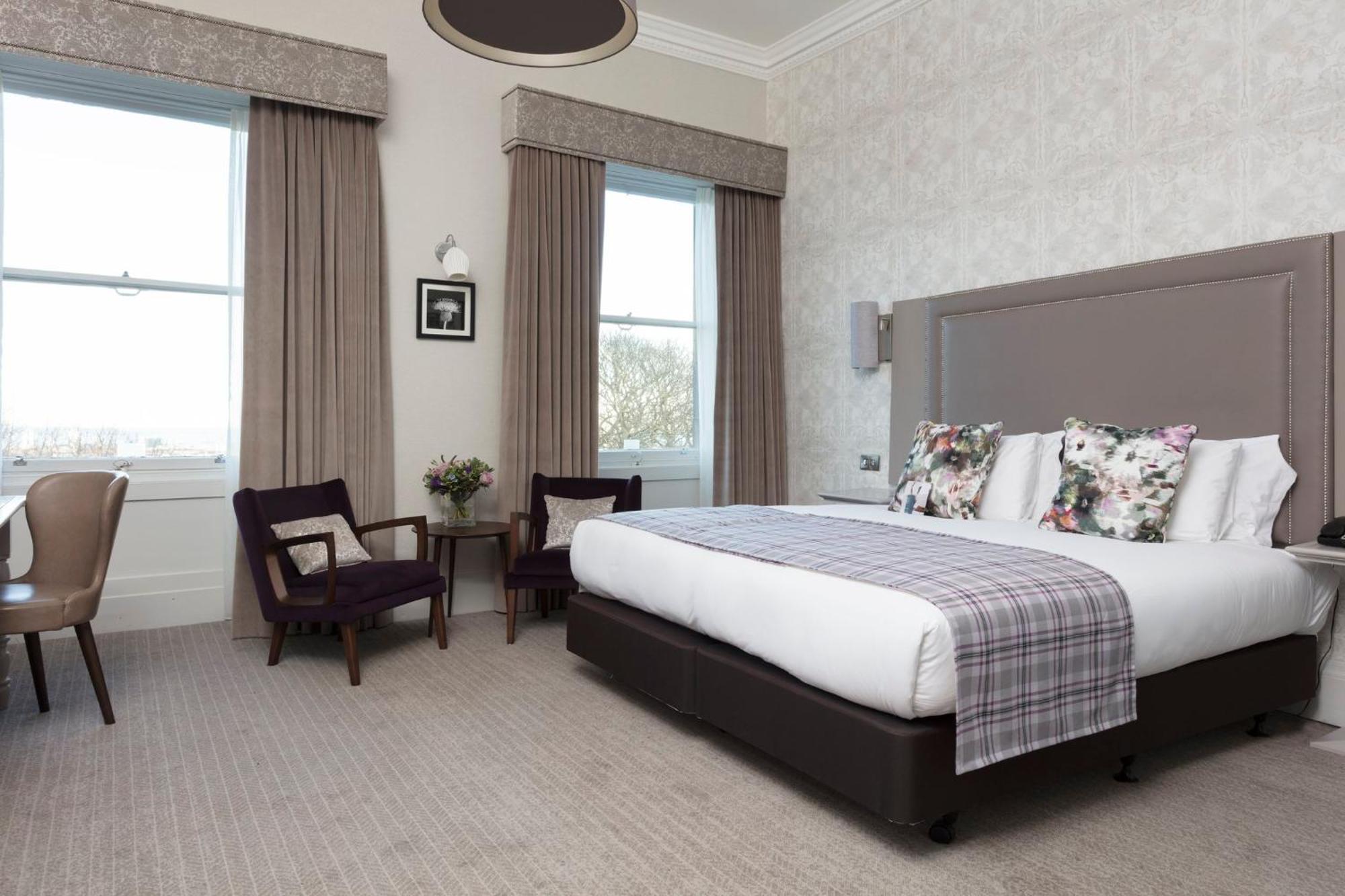 Voco Edinburgh - Royal Terrace, An Ihg Hotel Экстерьер фото